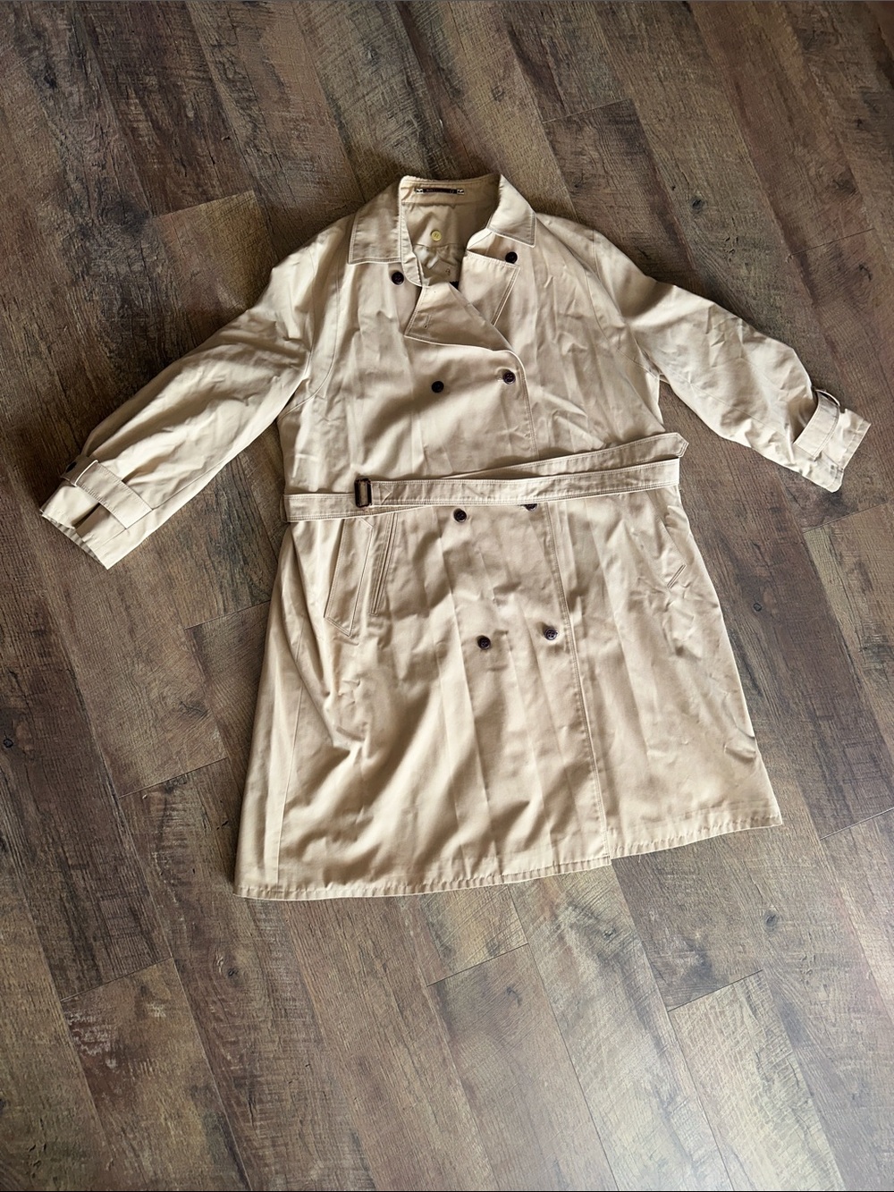 Etienne Aigner Hong Kong Vintage Trench Coat Rain Coat Size 8